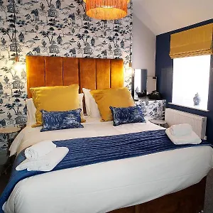Holiday home Sea Watch Seafront Holiday House, The Mumbles