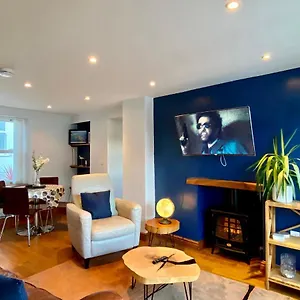 Holiday home Extended Fishermans With Stunning Sea Views, The Mumbles